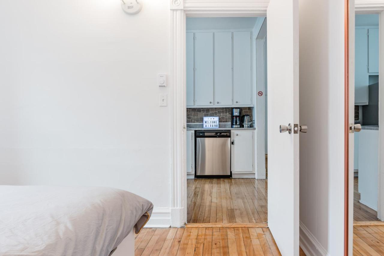 Apartments Near Montreal Olympic Park Ngoại thất bức ảnh