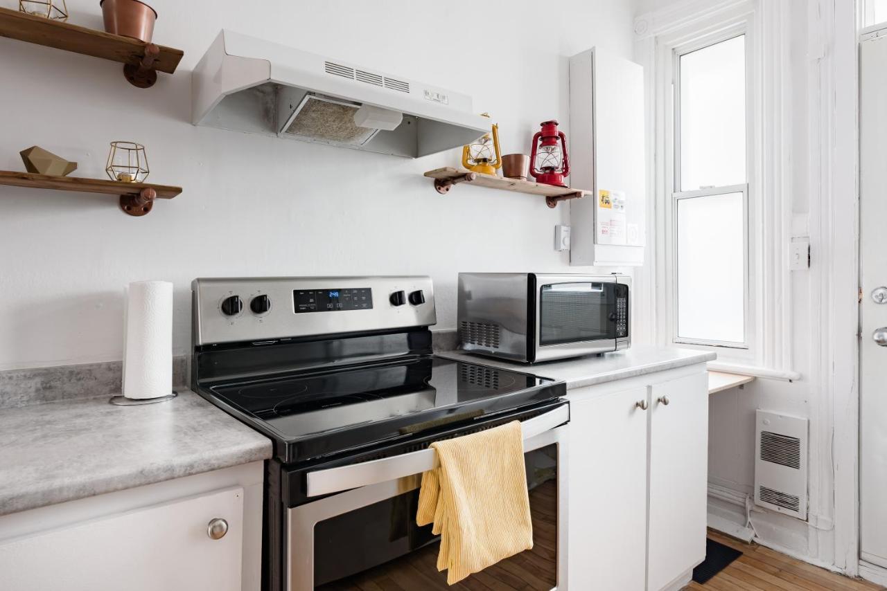 Apartments Near Montreal Olympic Park Ngoại thất bức ảnh