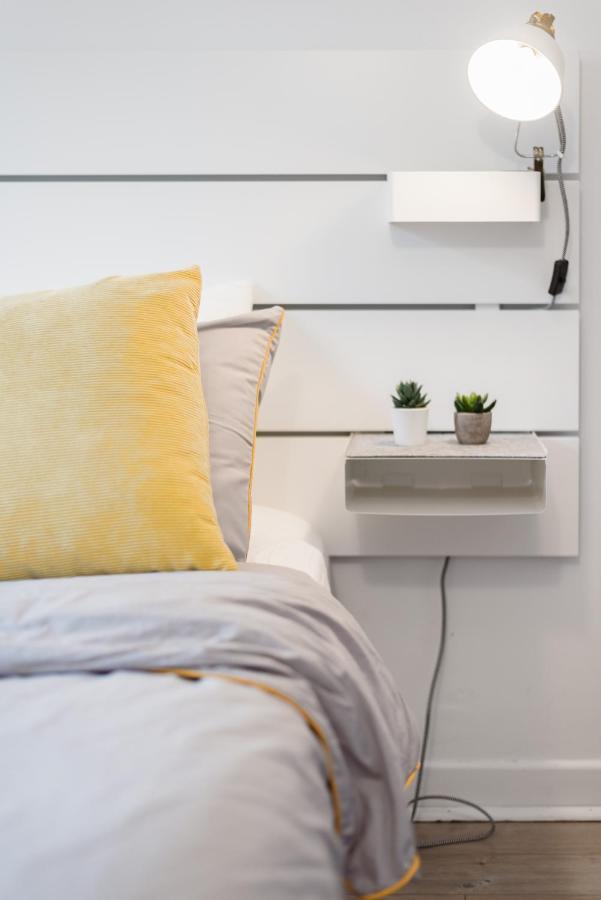 Apartments Near Montreal Olympic Park Ngoại thất bức ảnh